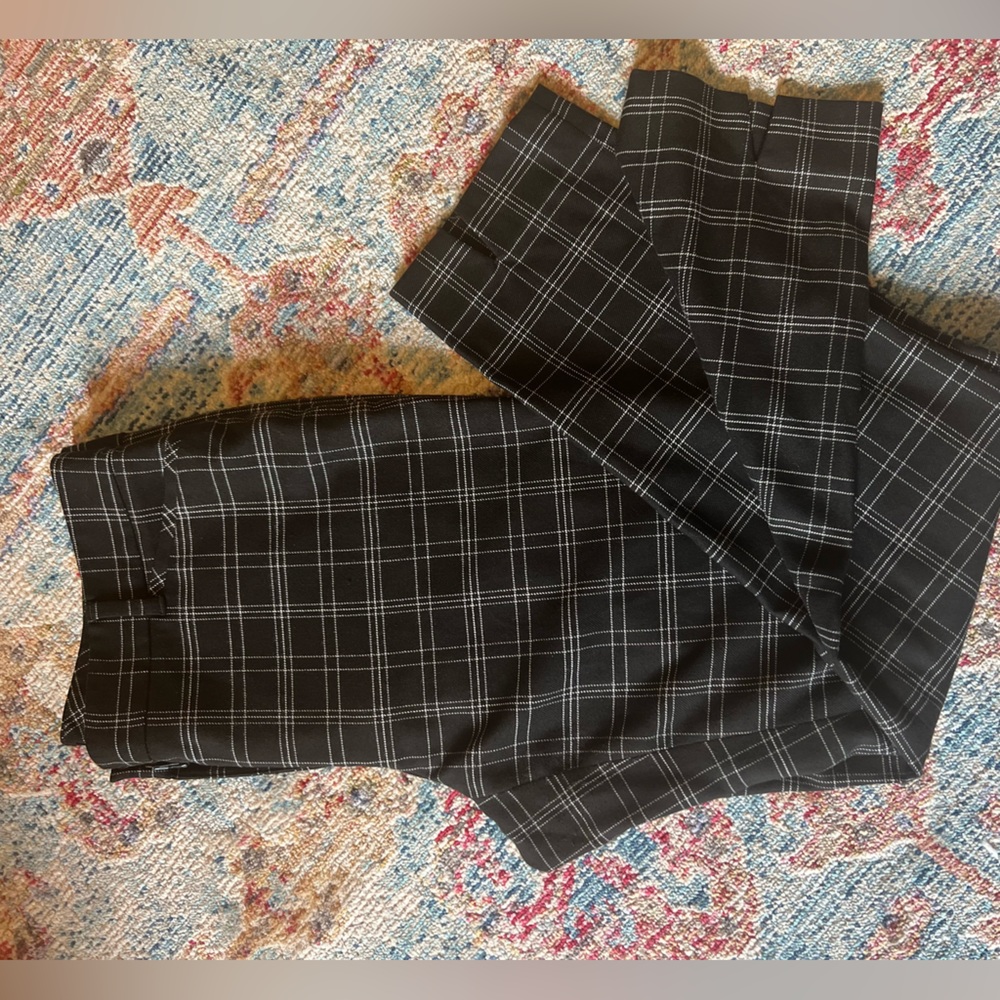 WHBM Plaid Slim Ankle Pants